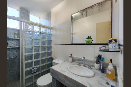 Apartamento à venda com 245m², 5 quartos e 1 vagaBanheiro 