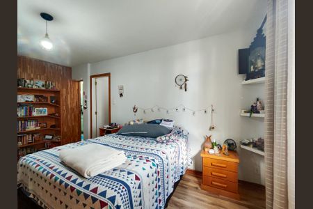 Apartamento à venda com 245m², 5 quartos e 1 vagaSuíte