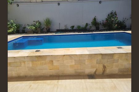 Casa de condomínio à venda com 315m², 4 quartos e 4 vagas