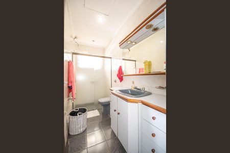 Casa à venda com 150m², 3 quartos e 2 vagas Casa à venda com 150m², 3 quartos e 2 vagasBanheiro 2