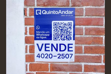 Casa à venda com 150m², 3 quartos e 2 vagas Casa à venda com 150m², 3 quartos e 2 vagasPlaca