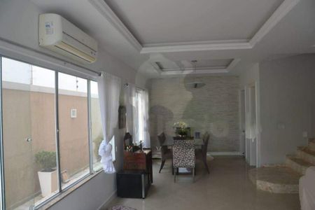 Casa à venda com 5 quartos, 278m² em Recreio dos Bandeirantes, Rio de Janeiro