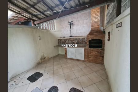 Casa de Condomínio à venda com 2 quartos, 120m² em Taquara, Rio de Janeiro