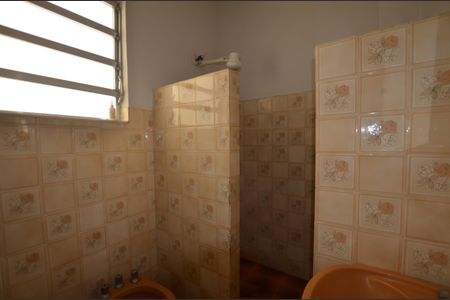 Apartamento para alugar com 86m², 2 quartos e sem vagaBanheiro