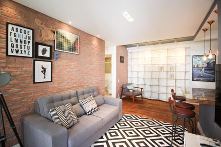 Sala de apartamento para alugar com 2 quartos, 63m² em Vila Olímpia, São Paulo