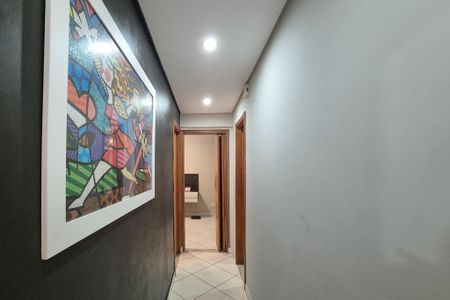Apartamento à venda com 70m², 2 quartos e 1 vaga Apartamento à venda com 70m², 2 quartos e 1 vagacorredor