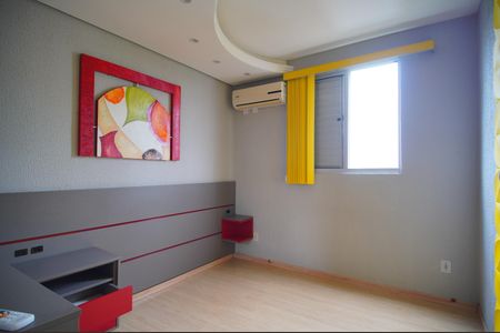 Quarto 1 de apartamento à venda com 2 quartos, 50m² em Duque de Caxias, São Leopoldo