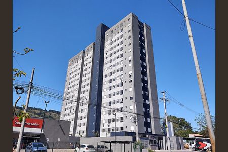 Apartamento para alugar com 46m², 2 quartos e 1 vaga Apartamento para alugar com 46m², 2 quartos e 1 vagaFachada