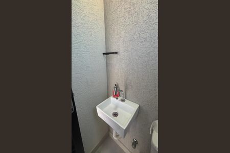 Apartamento para alugar com 52m², 2 quartos e 1 vagaCobertura - Banheiro