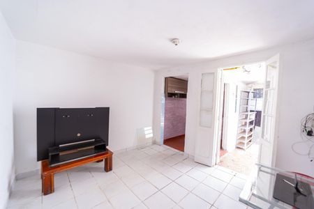 Casa para alugar com 33m², 1 quarto e sem vagaSala