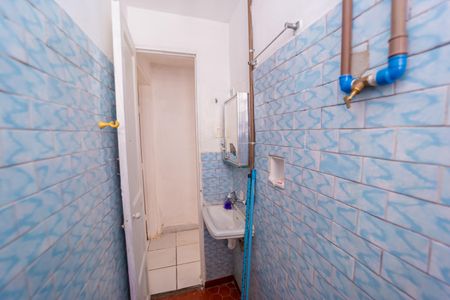 Casa para alugar com 33m², 1 quarto e sem vagaBanheiro