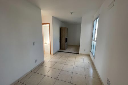 Sala de apartamento para alugar com 2 quartos, 50m² em Jardim Primavera, Duque de Caxias