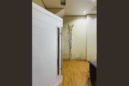 Casa à venda com 4 quartos, 190m² em Jardim Lallo, São Paulo