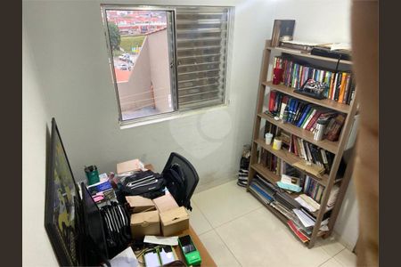 Casa à venda com 4 quartos, 190m² em Jardim Lallo, São Paulo