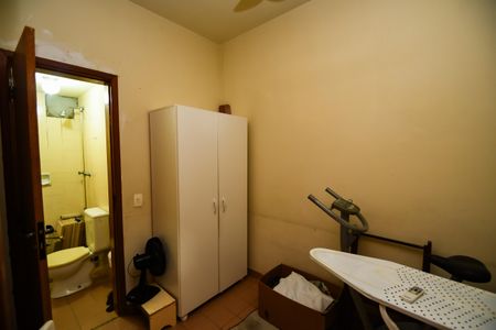 Apartamento à venda com 119m², 3 quartos e 1 vaga Apartamento à venda com 119m², 3 quartos e 1 vagaQuarto de Serviço