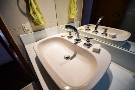 Apartamento à venda com 119m², 3 quartos e 1 vaga Apartamento à venda com 119m², 3 quartos e 1 vagaBanheiro Social