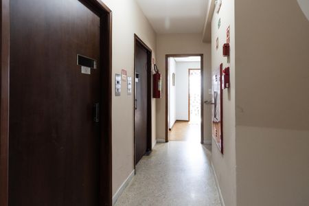 Apartamento para alugar com 152m², 2 quartos e 1 vagaHall privativo