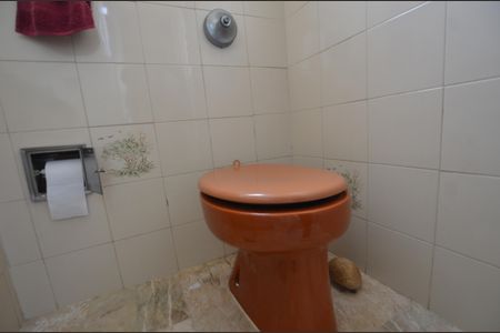 Apartamento para alugar com 240m², 3 quartos e 2 vagasBanheiro da Suíte 1