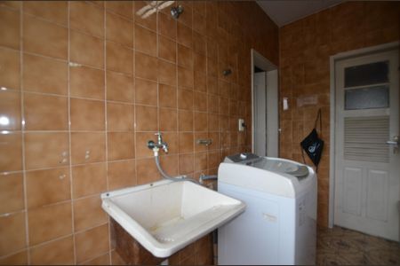 Apartamento para alugar com 240m², 3 quartos e 2 vagasÁrea de Serviço