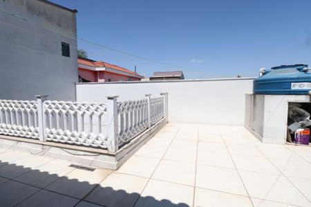 Casa à venda com 210m², 2 quartos e 4 vagasTerraço