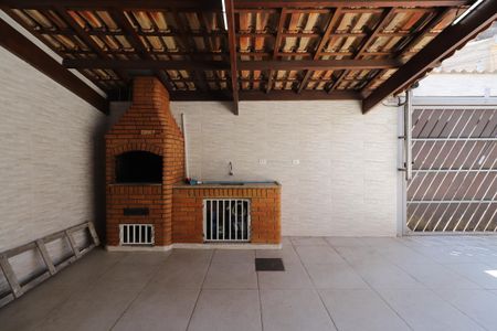 Casa à venda com 210m², 2 quartos e 4 vagasÁrea comum