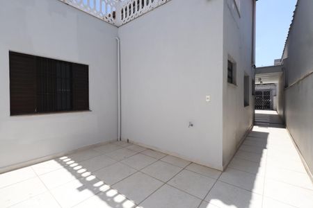 Casa à venda com 210m², 2 quartos e 4 vagasTerraço