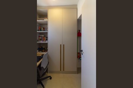 Apartamento à venda com 79m², 3 quartos e 2 vagasEscritório