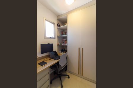 Apartamento à venda com 79m², 3 quartos e 2 vagasEscritório