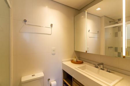 Apartamento à venda com 79m², 3 quartos e 2 vagasBanheiro da Suíte