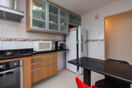 Apartamento à venda com 74m², 2 quartos e 1 vaga Apartamento à venda com 74m², 2 quartos e 1 vagaCozinha