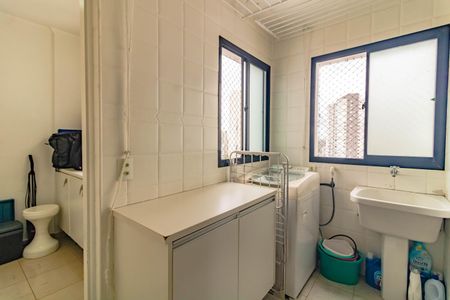 Apartamento à venda com 106m², 3 quartos e 2 vagasÁrea de Serviço