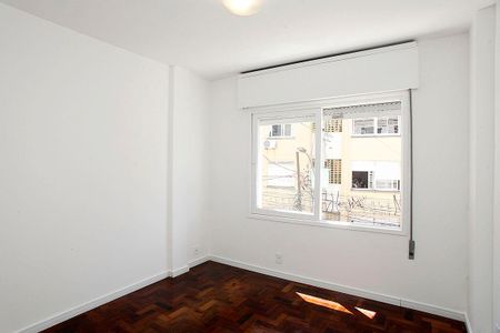 Quarto de apartamento à venda com 1 quarto, 56m² em Centro Histórico, Porto Alegre