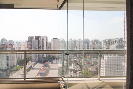 Apartamento à venda com 109m², 2 quartos e 2 vagas Apartamento à venda com 109m², 2 quartos e 2 vagasVaranda da Suíte 1