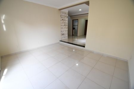 Sala de casa para alugar com 3 quartos, 170m² em Cidade Universitária, Campinas