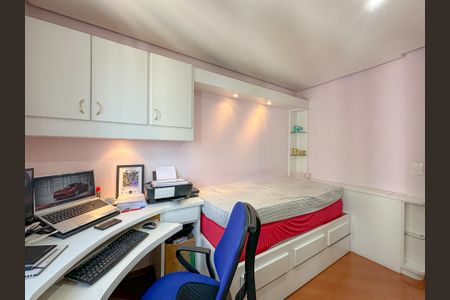 Apartamento à venda com 119m², 3 quartos e 2 vagasQuarto 2