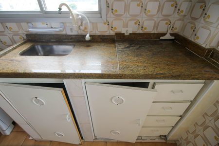 Apartamento à venda com 47m², 2 quartos e 1 vaga Apartamento à venda com 47m², 2 quartos e 1 vagaCozinha