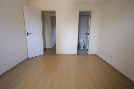 Apartamento à venda com 80m², 3 quartos e 1 vaga Apartamento à venda com 80m², 3 quartos e 1 vaga Suíte