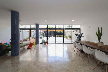 Apartamento para alugar com 135m², 3 quartos e 1 vagaÁrea comum - Salão de festas