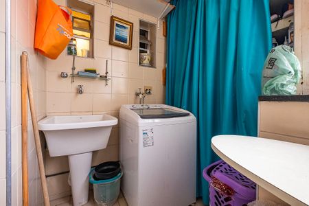 Apartamento para alugar com 135m², 3 quartos e 1 vagaÁrea de Serviço