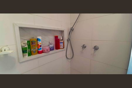 Apartamento para alugar com 54m², 2 quartos e 1 vaga Apartamento para alugar com 54m², 2 quartos e 1 vagaBanheiro