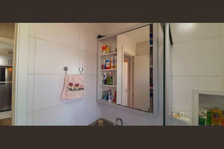 Apartamento para alugar com 54m², 2 quartos e 1 vaga Apartamento para alugar com 54m², 2 quartos e 1 vagaBanheiro