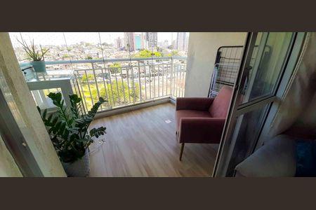 Sacada de apartamento para alugar com 2 quartos, 54m² em Umuarama, Osasco