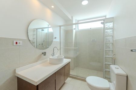 Apartamento para alugar com 103m², 2 quartos e 2 vagasBanheiro Social