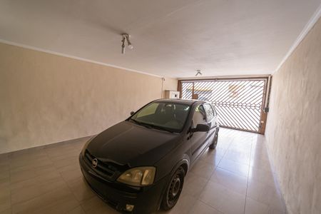 Casa à venda com 180m², 4 quartos e 2 vagasGaragem
