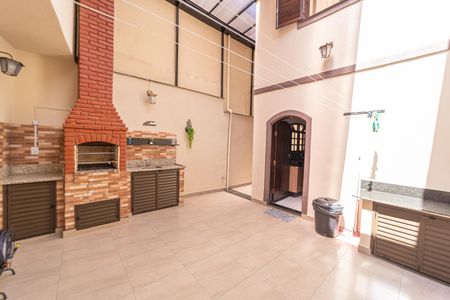 Casa à venda com 180m², 4 quartos e 2 vagasÁrea gourmet