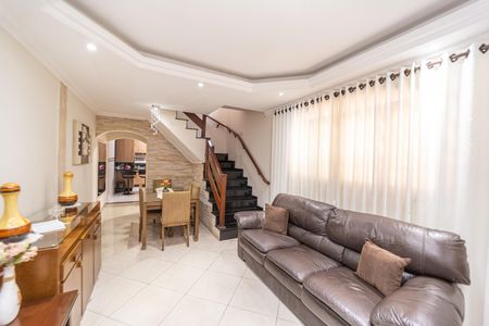 Sala de casa à venda com 4 quartos, 180m² em Jardim Brasilia, São Paulo