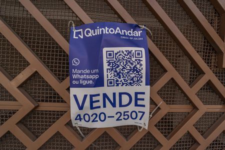Casa à venda com 180m², 4 quartos e 2 vagas24-12-25 Placa:KHDC-463