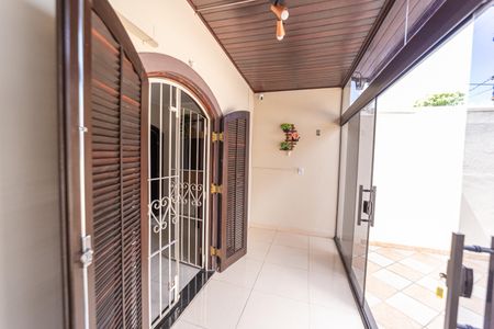 Casa à venda com 180m², 4 quartos e 2 vagasVaranda do Quarto 1
