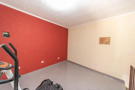Casa à venda com 180m², 4 quartos e 2 vagasEdícula - Quarto 4
