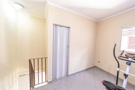 Casa à venda com 180m², 4 quartos e 2 vagasEdícula - Banheiro do Quarto 4